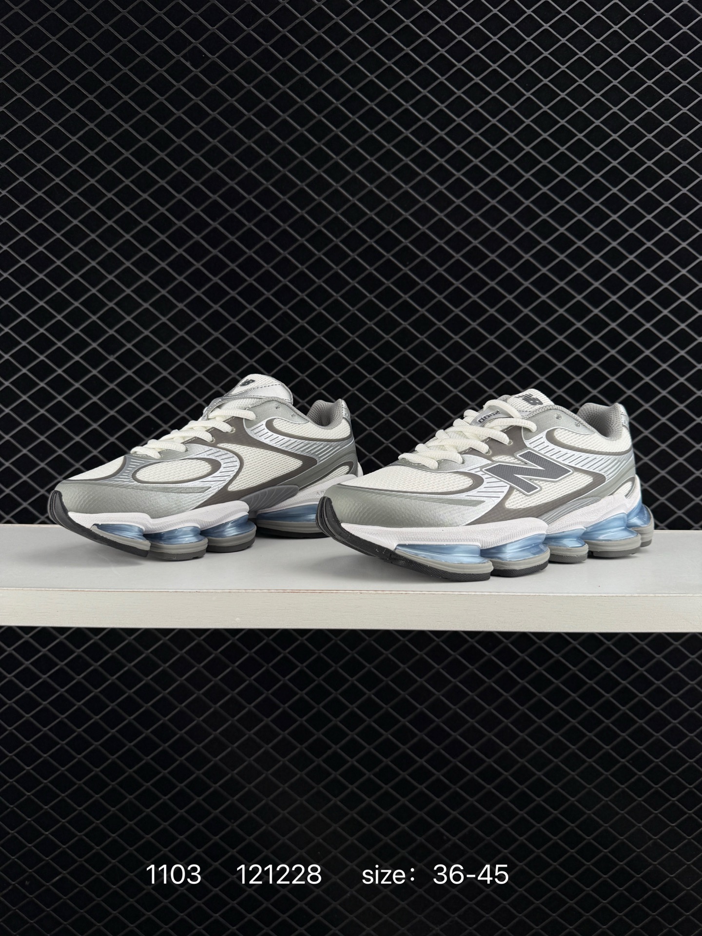 New Balance 2000 NB2000